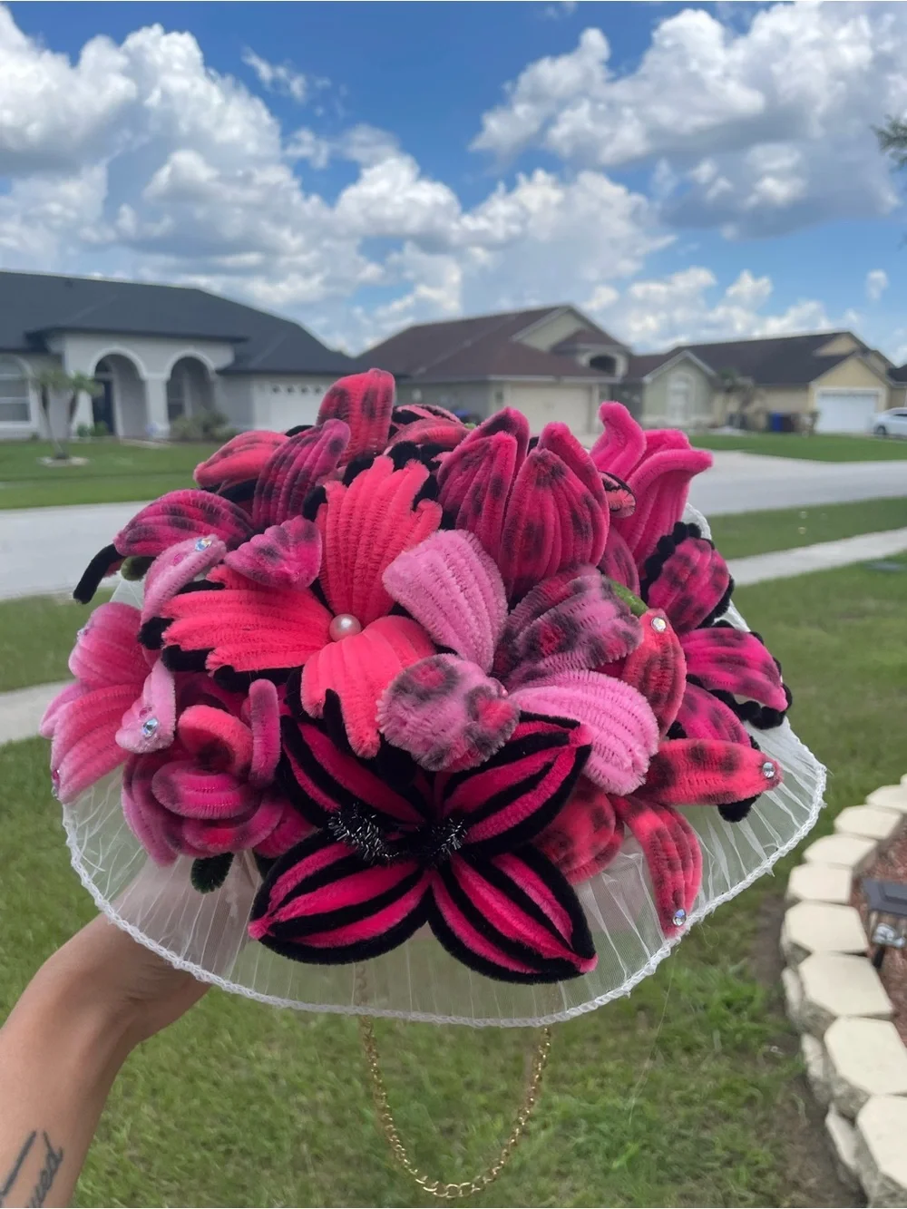 Pink and black cheetah print pipe cleaner flower bouquet, one dozen